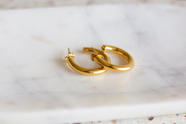 Chunky Medium Gold Hoop Earrings